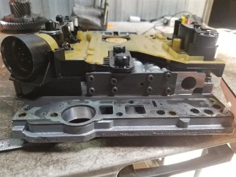 2004-UP CHRYSLER JEEP 722.6 TRANSMISSION VALVE BODY CASTING# 52108216AA image 4