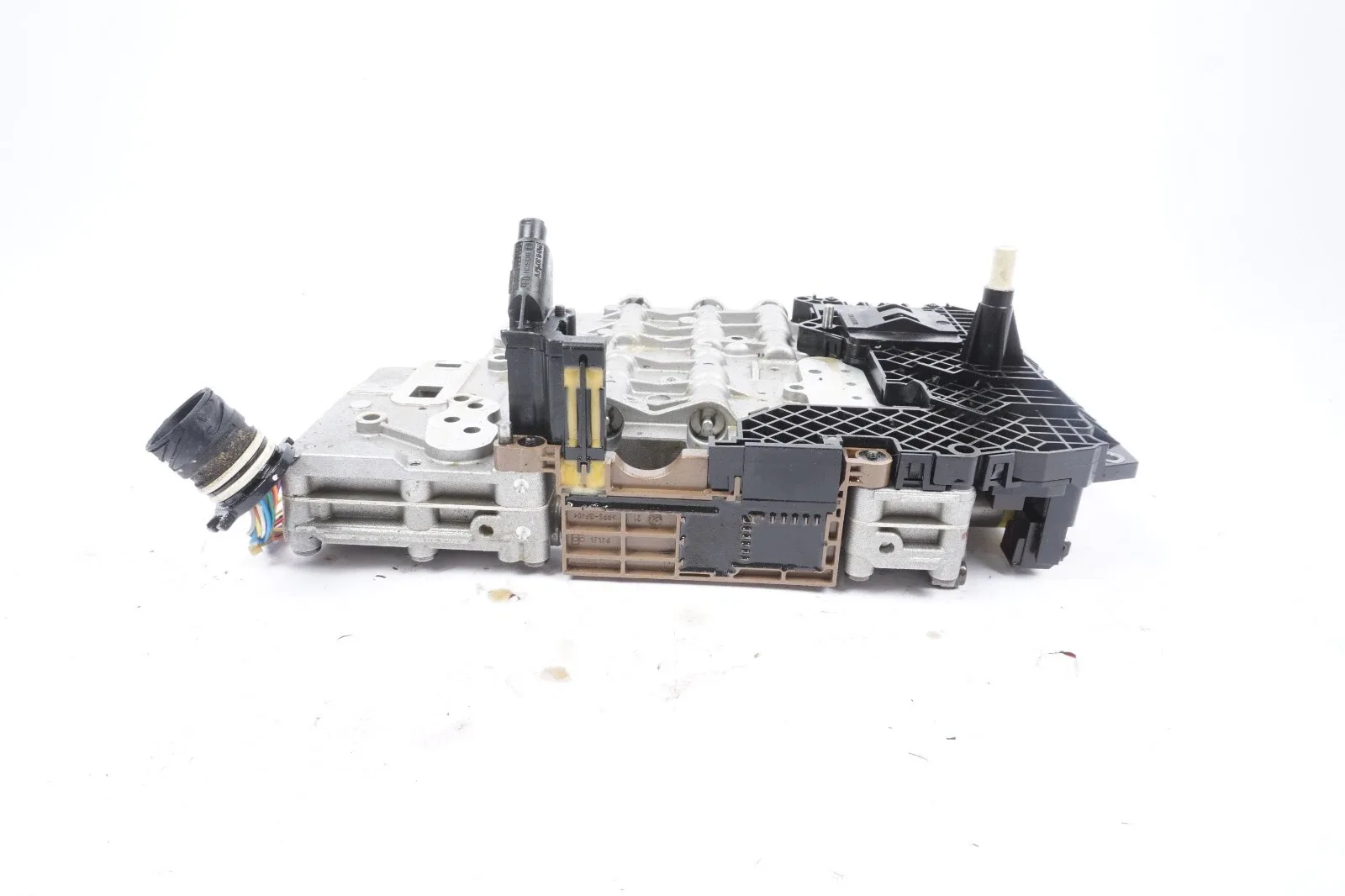 2010-2011 Audi A6 3.0L AWD Mechatronic Transmission MCC Valve Body OEM 1068427181 image 3