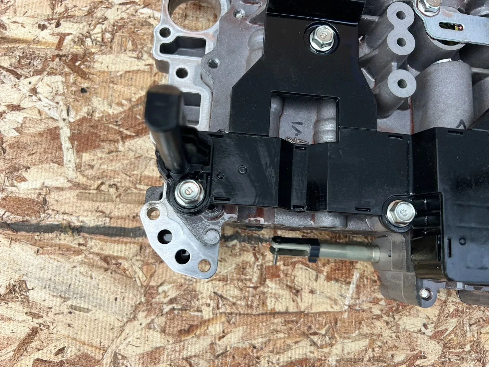 2019-2026 Genesis G70 Automatic Transmission Valve Body Assembly image 2