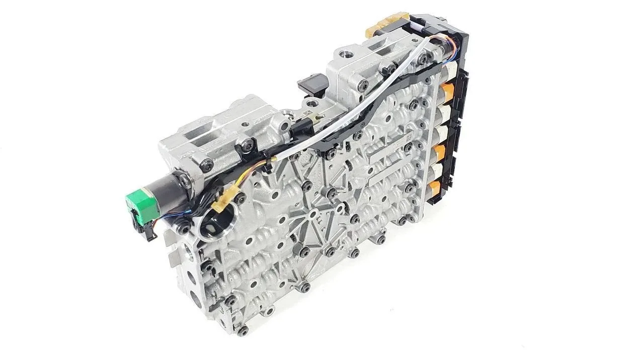 2016 Jaguar XJ OEM Transmission Valve Body 3.0L image 4
