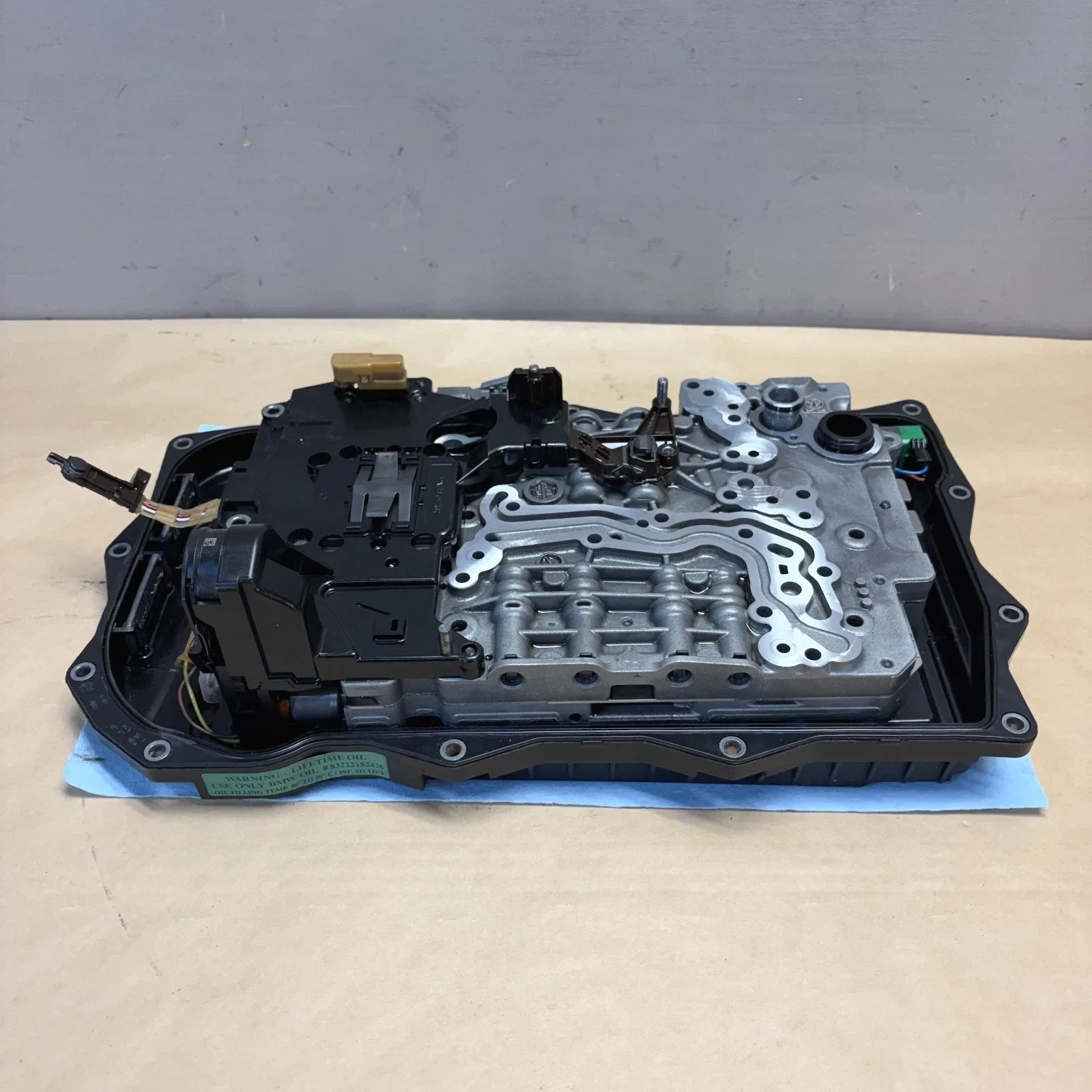 2012-2018 550I 650I 750I GENUINE BMW MECHATRONIC VALVE BODY MODULE OEM image 2