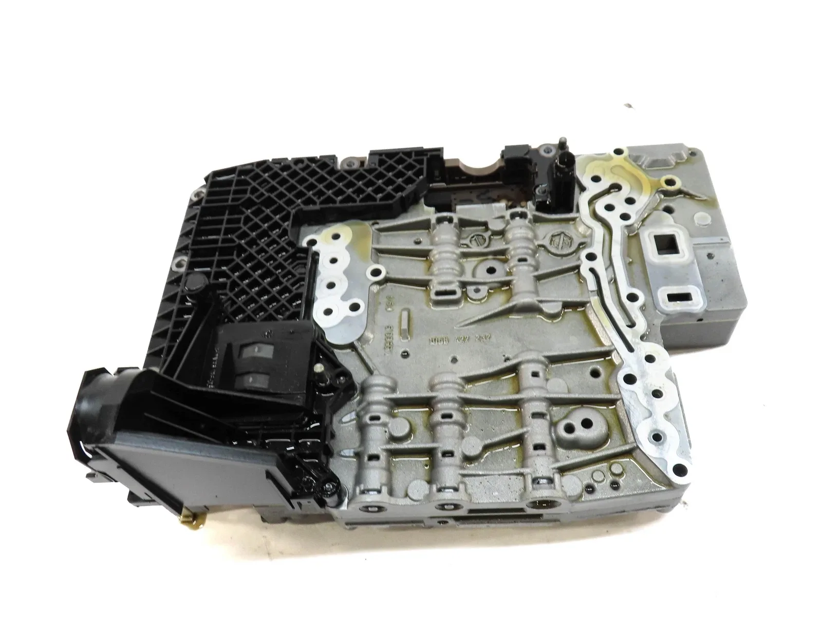 2012-2013 RANGE ROVER SPORT (L320 L322) A/T AUTOMATIC TRANSMISSION VALVE BODY image 2