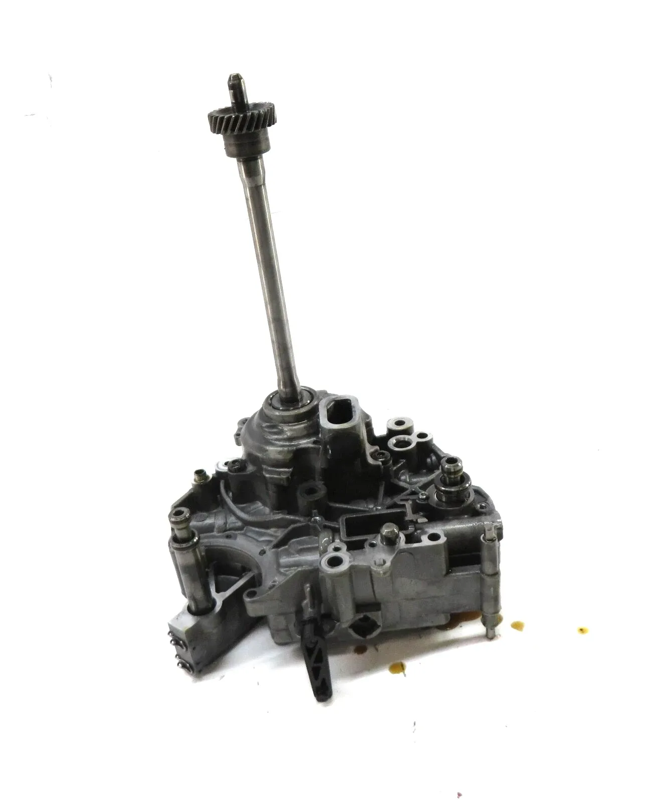 2010-2014 AUDI A5 (B8 8T) (LKV / MVC) 2.0T CVT TRANSMISSION VALVE BODY OIL PUMP