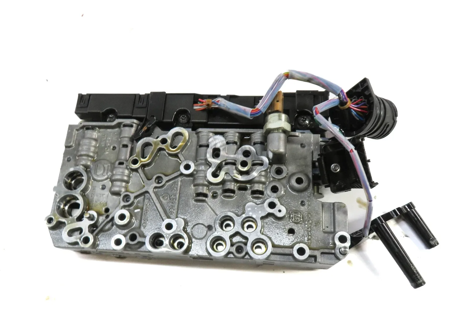 2014-2017 RANGE ROVER EVOQUE DISCOVERY SPORT (L538 L550) TRANSMISSION VALVE BODY image 2