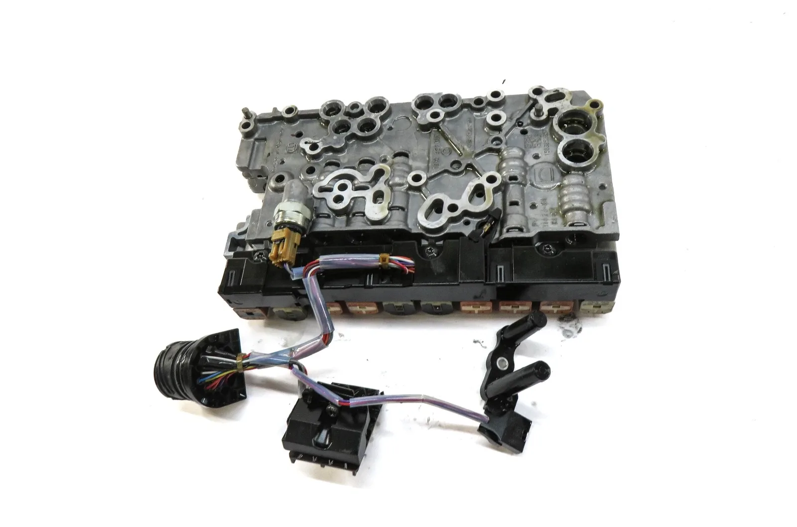 2014-2015 Range Rover Evoque 9HP-48 Automatic Transmission Valve Body LR086164 image 2