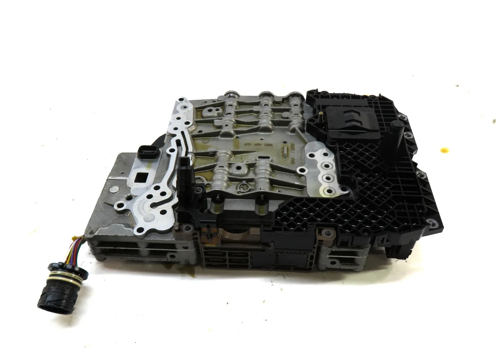 2009-2012 Audi Q5 Valve Body w/ Mechatronic 6-Speed (KGE) - 8R0927158F image 3