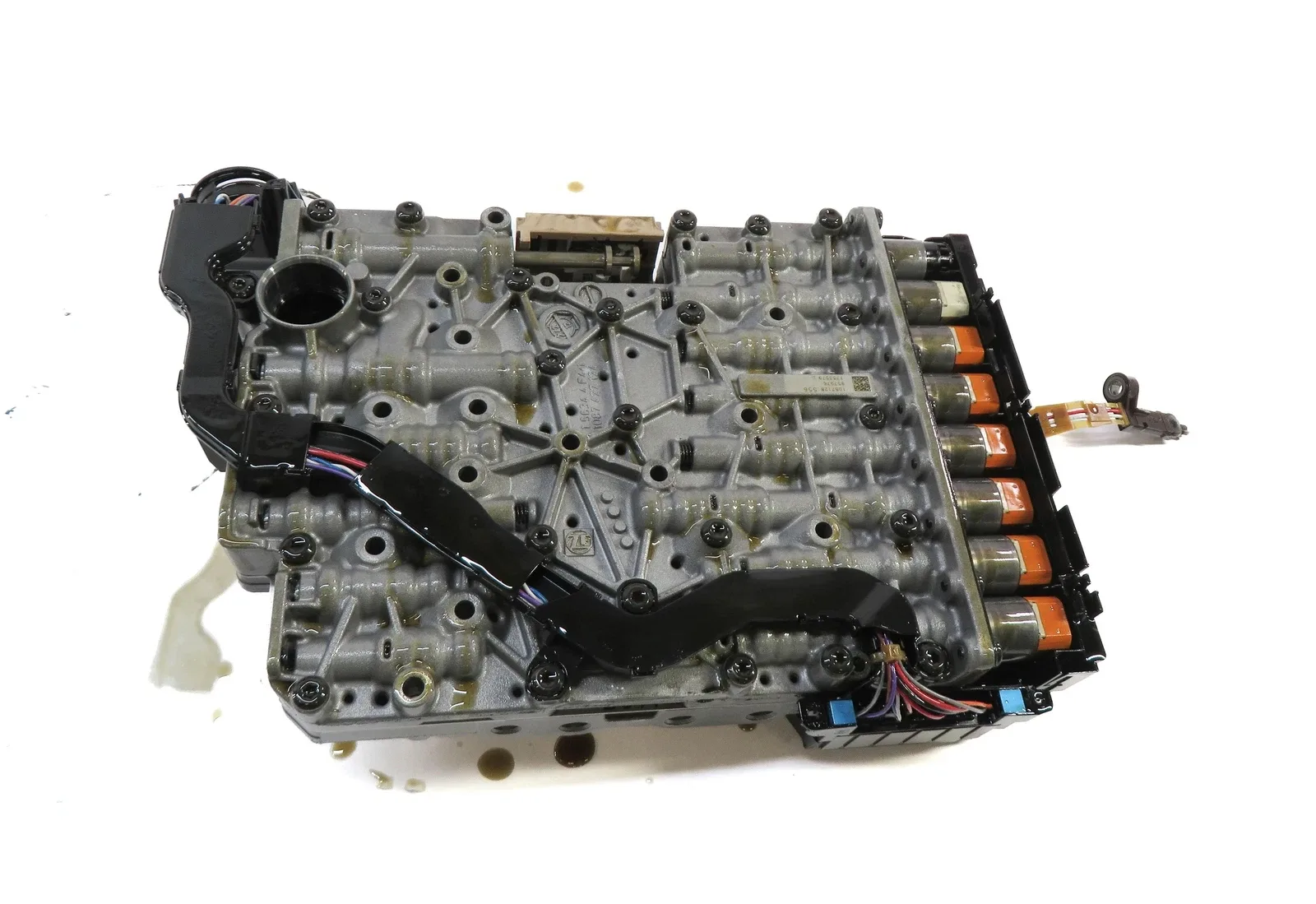 2013-2015 AUDI A6 (C7) 2.0L AWD QUATTRO - A/T AUTOMATIC TRANSMISSION VALVE BODY image 4