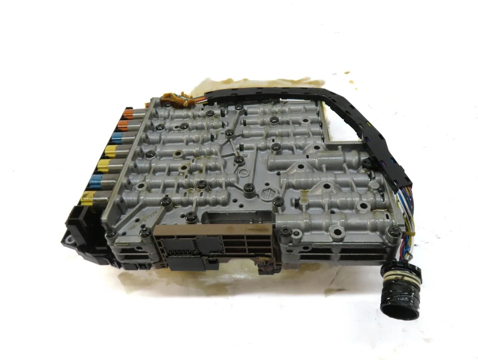 2009-2010 Audi A4/A5 (B8 8T) 2.0T Quattro 6‑Speed Automatic Transmission Valve Body - 8K0927158J image 4