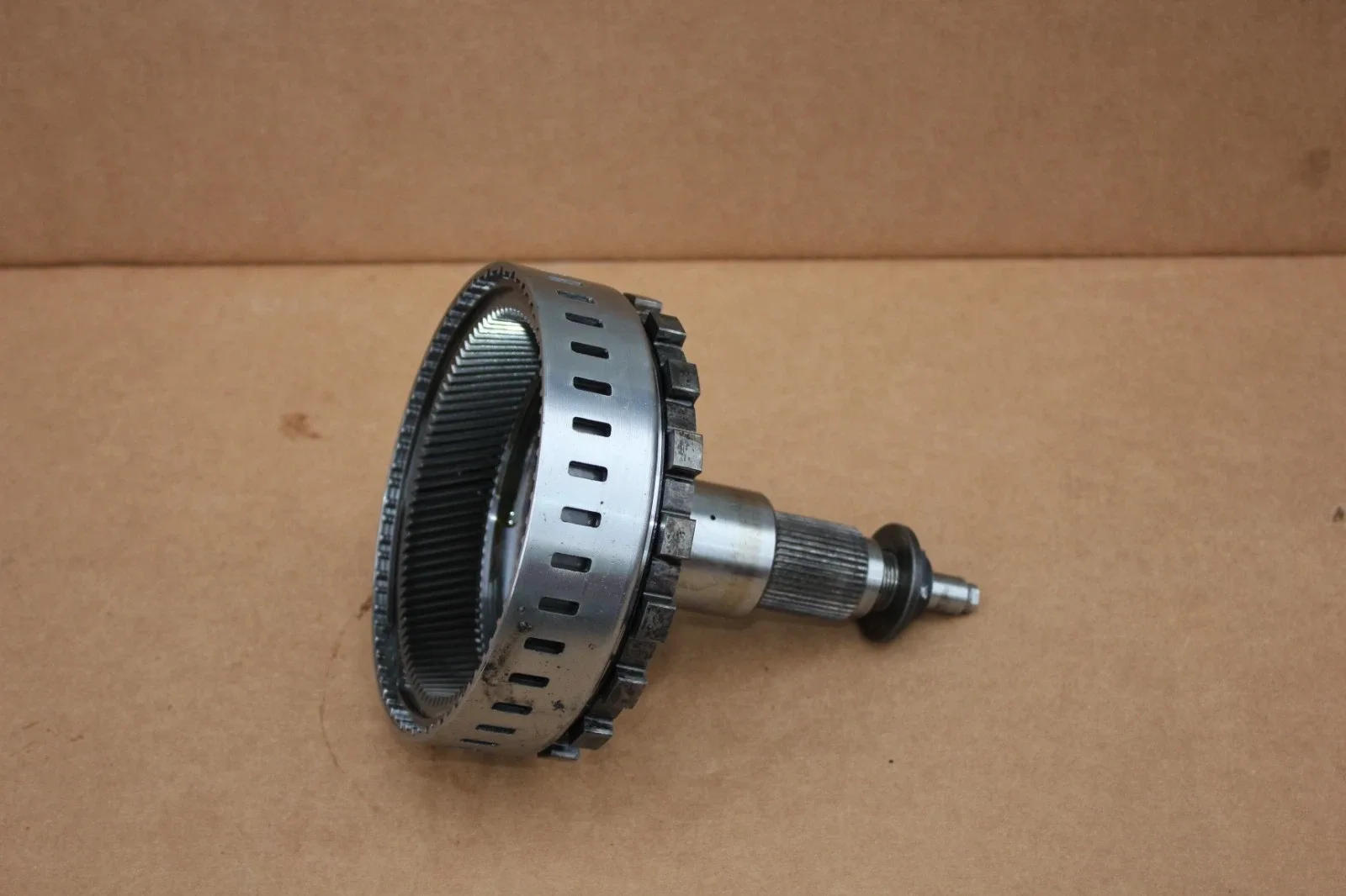 Gm 6L45 6L50 output shaft 2wd BMW 6 SPEED SRT4 image 2