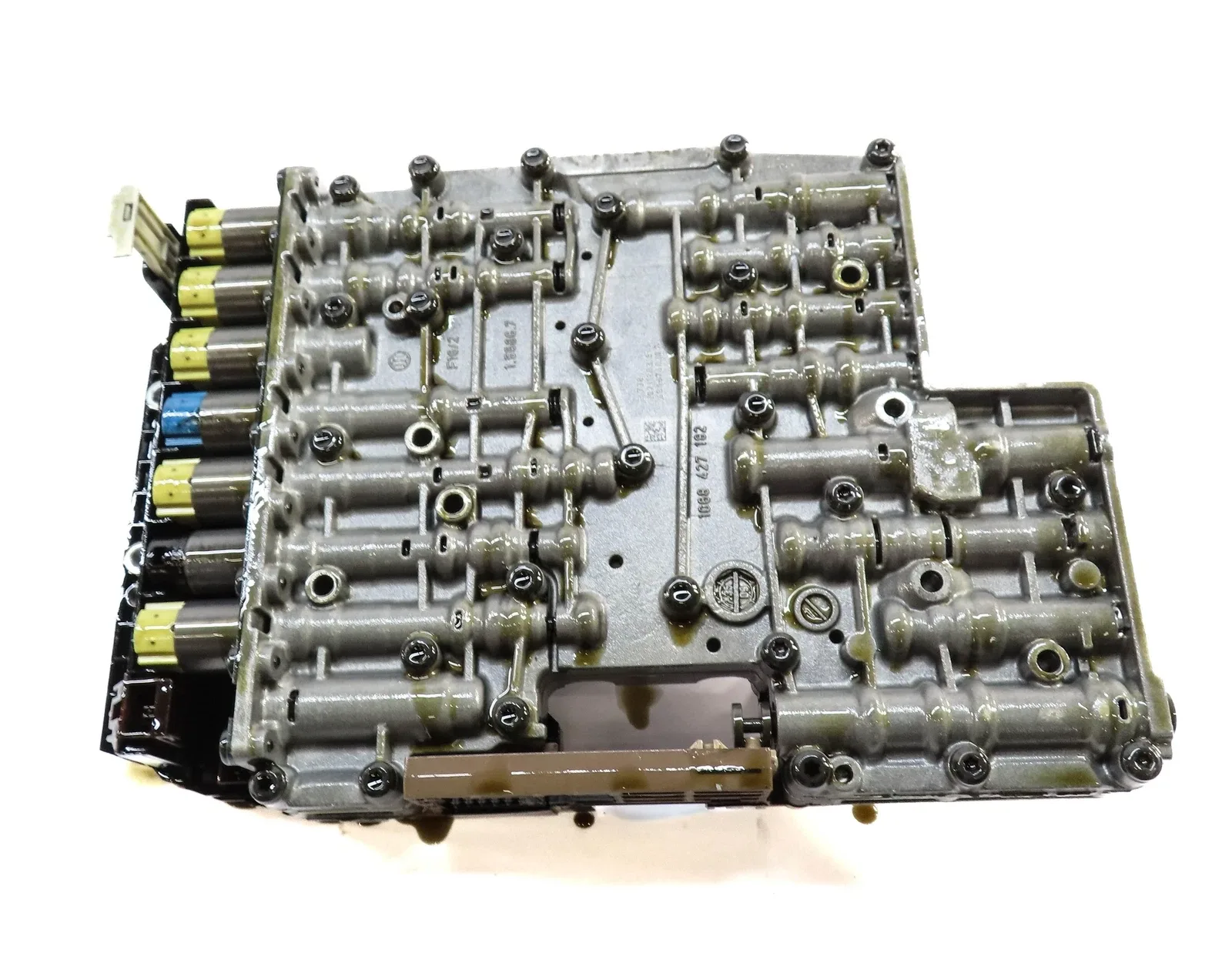 2009-2010 Audi Q7 (4L) Valve Body w/ Mechatronic — 4L0910156A image 4