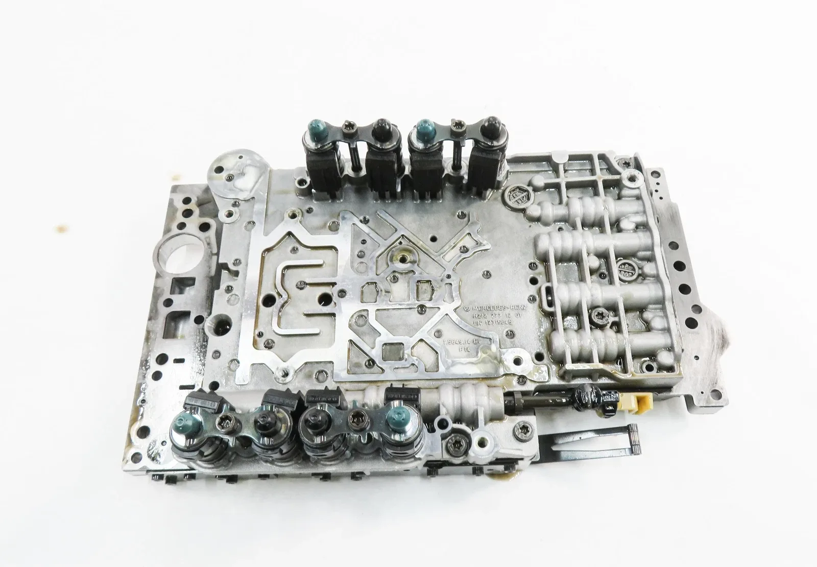2013 Mercedes GL450 / GL550 / ML550 722.9 Transmission Valve Body Block A2122770101 image 2
