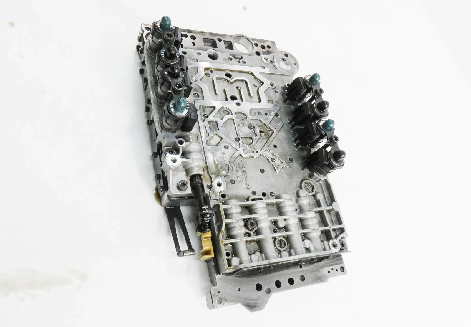 2013 Mercedes GL450 / GL550 / ML550 722.9 Transmission Valve Body Block A2122770101 image 4