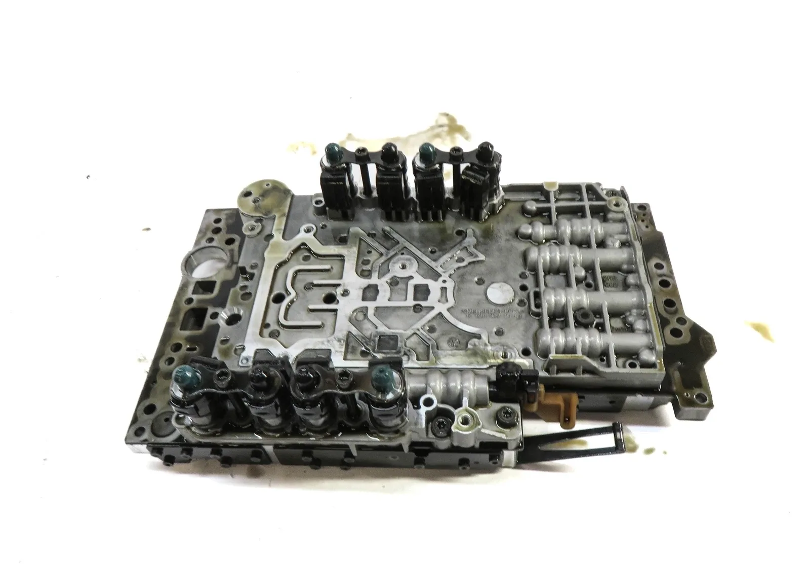 12-17 MB C350 E350 GLE350 GLK350 ML350 R350 SLK350 722.9 TRANSMISSION VALVE BODY image 3