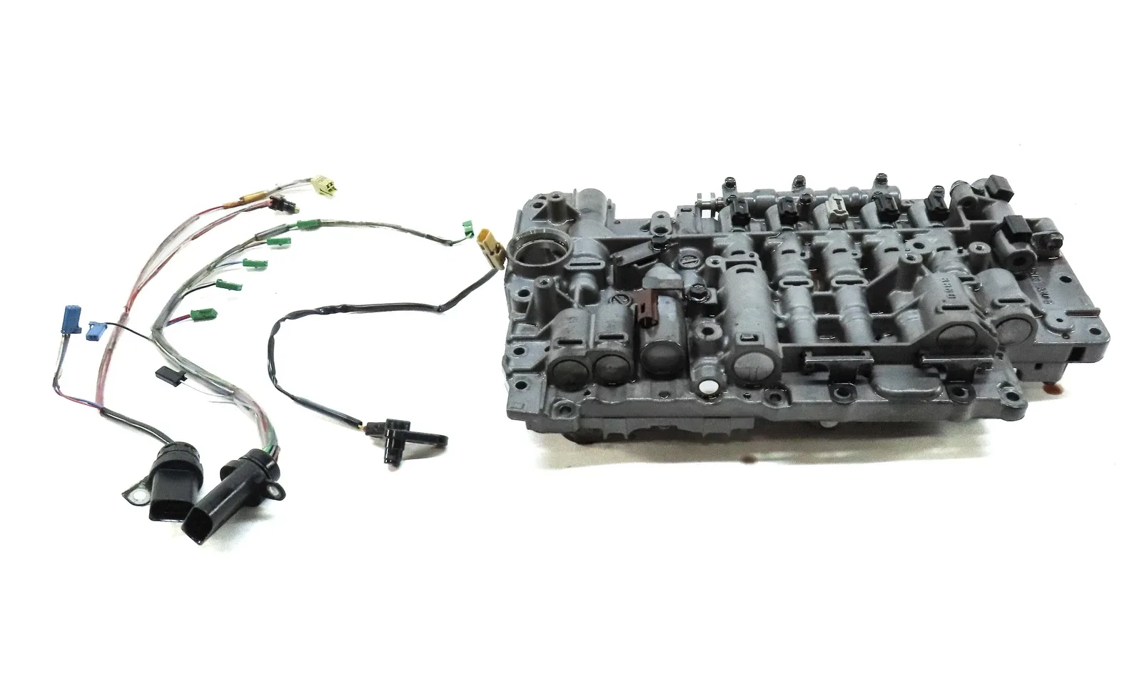 2009-2010 Audi Q7 3.0L TDI Transmission Valve Body MPN 9D300039L image 2