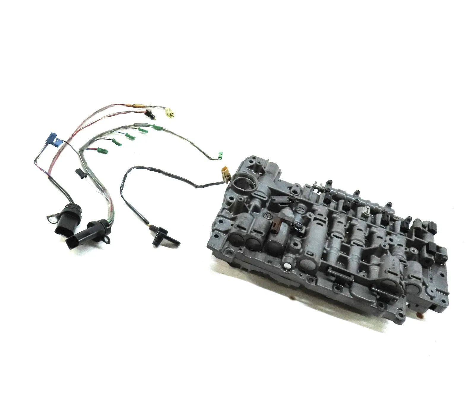 2009-2010 Audi Q7 3.0L TDI Transmission Valve Body MPN 9D300039L