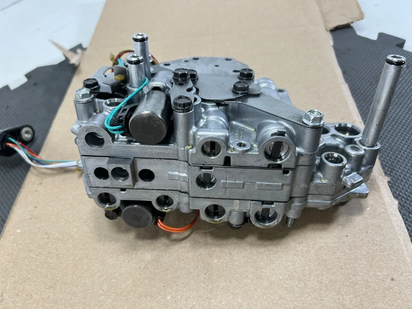 23-25 HONDA HR-V HRV 2.0L FWD AUTOMATIC TRANSMISSION VALVE BODY w/Solenoids image 4