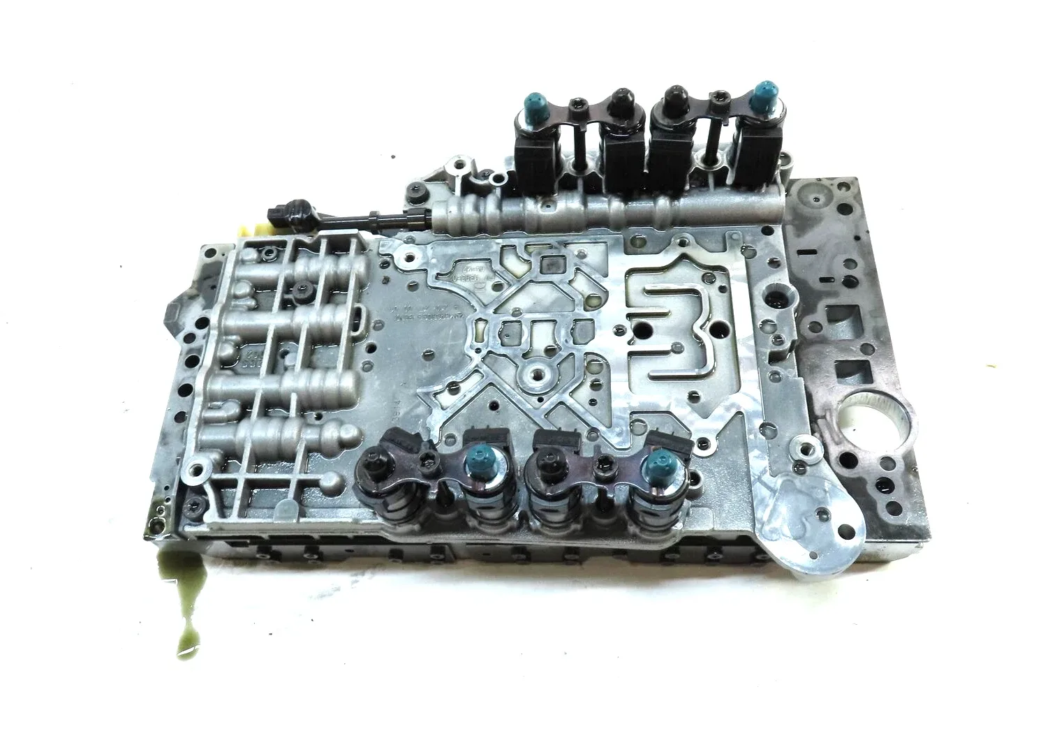 2014-2016 Mercedes E‑Class (W207/W212) RWD 722.9 Transmission Valve Body & Conductor Plate - 2202702306