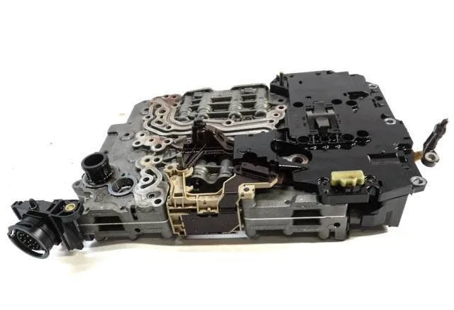 AUDI 11-17 A5 B8 8T (2011 A4 B8 8K) AWD 8 SPEED AUTO TRANSMISSION VALVE BODY image 4