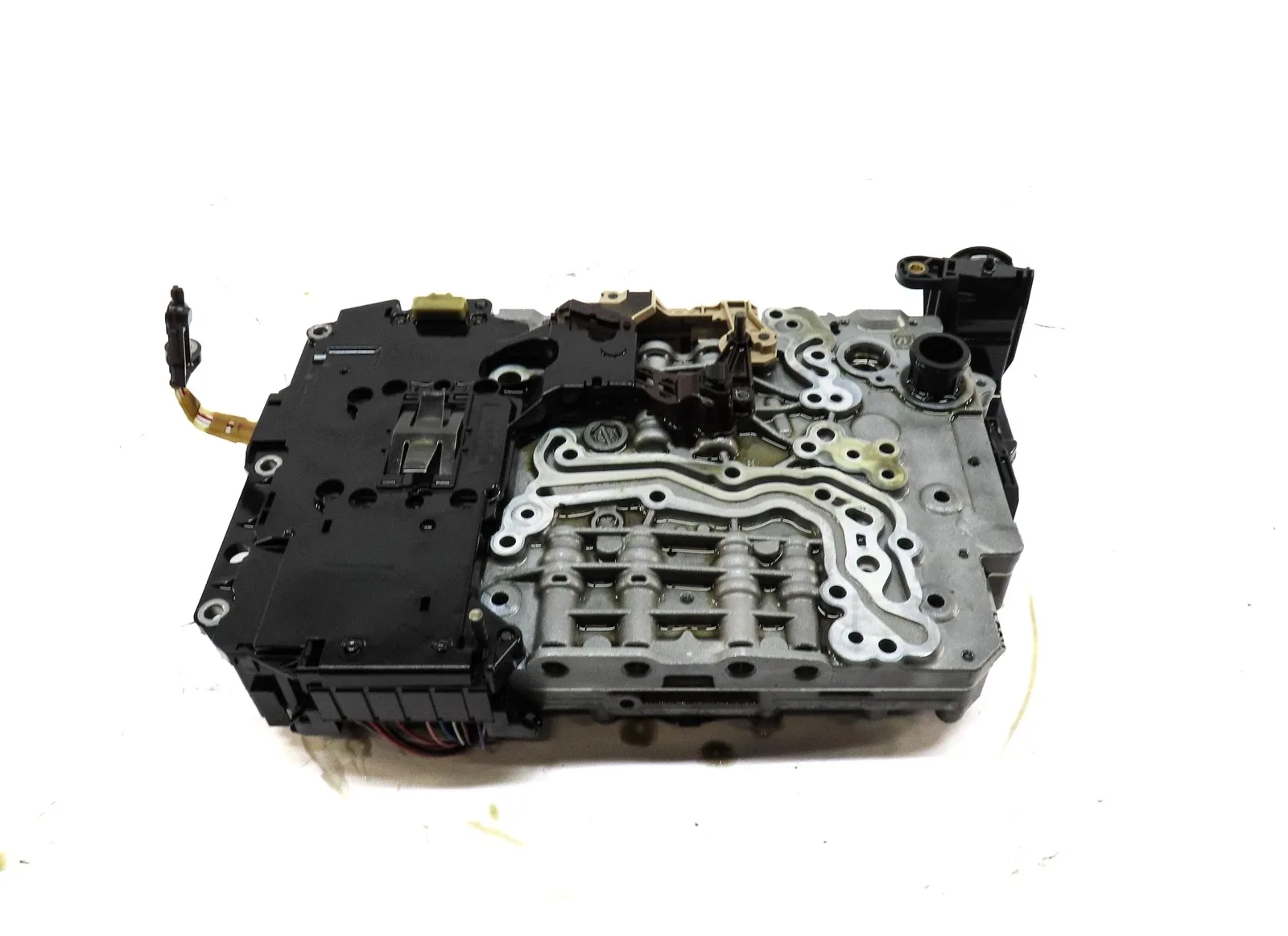 2012-2015 AUDI A6 A7 (C7 4G8) 3.0L SUPERCHARGED AWD A/T TRANSMISSION VALVE BODY image 3