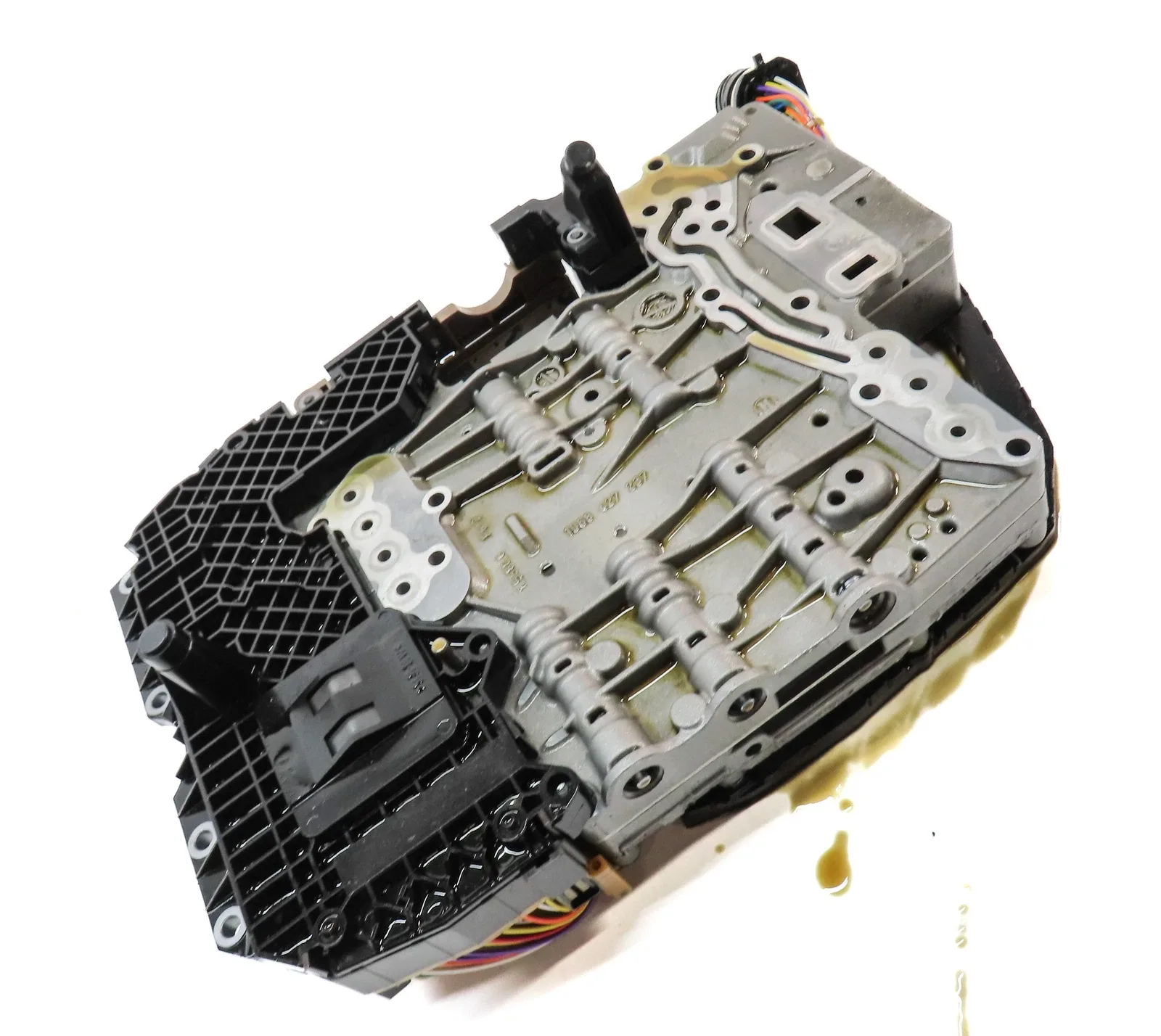 2009-2012 AUDI Q5 (8R) 3.2L V6 A/T AUTO AUTOMATIC TRANSMISSION VALVE BODY image 3