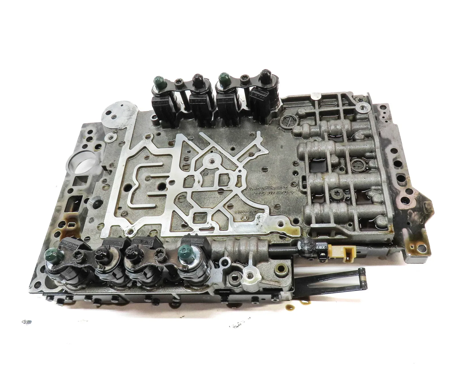 2010-2011 Mercedes GL450/GL550/ML550 722.9 Transmission Valve Body - 2202701906 image 2