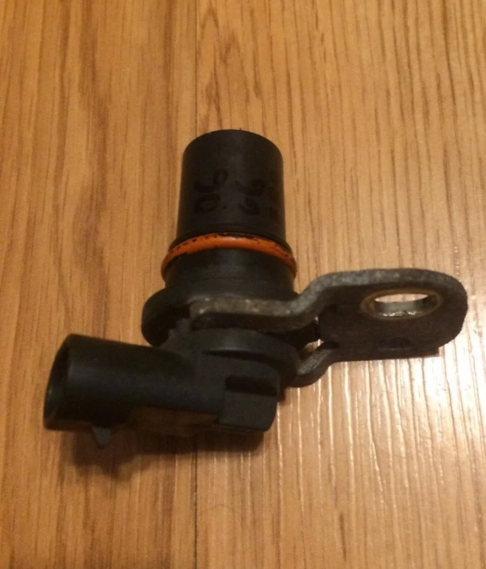 GM Output Shaft Speed Sensor 24207507 image 3