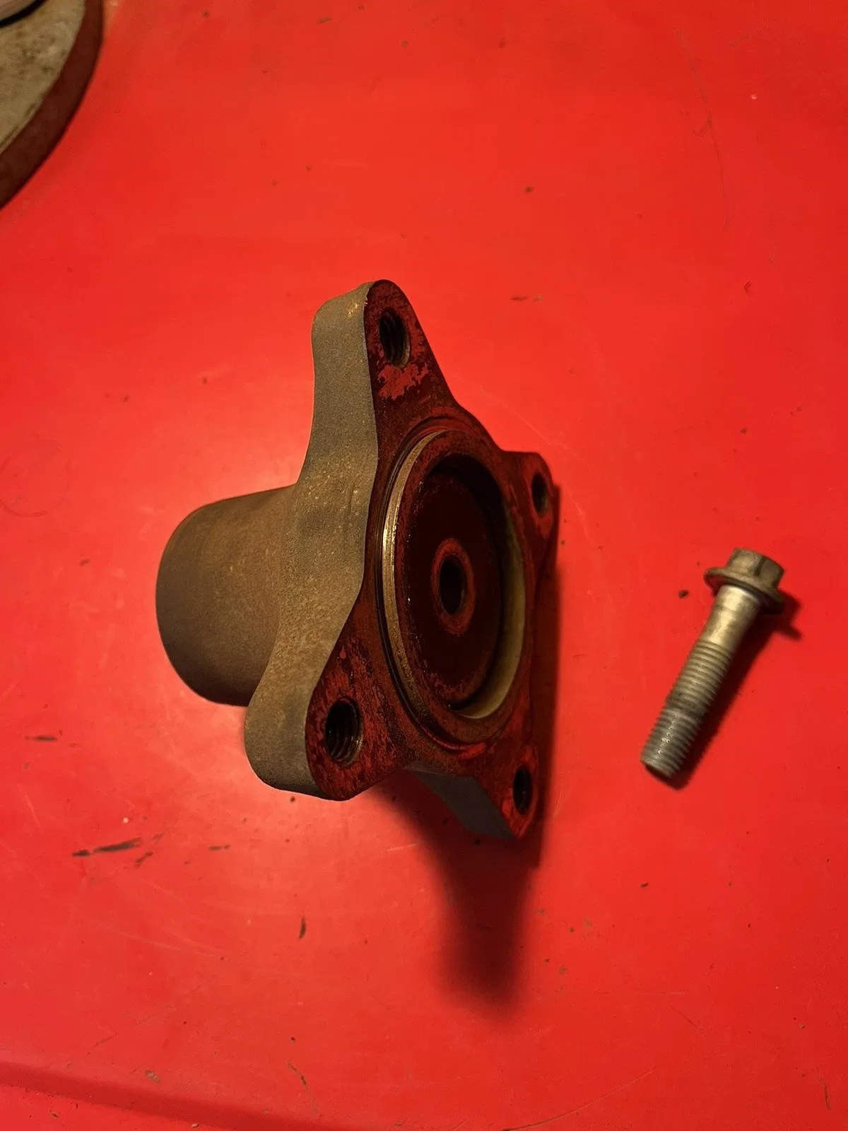03-10 Ford F250 F350 2WD Auto Trans 5R110 Output Shaft Driveshaft Flange OE