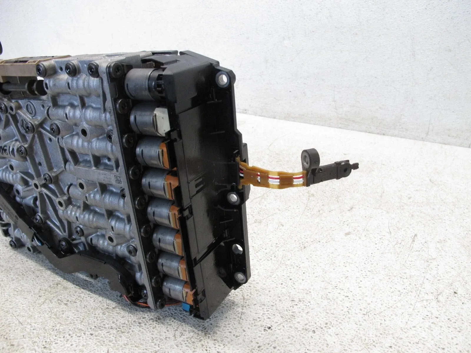 2013-2016 Audi B8 A4/A6/A7/Q5 PRU Mechatronic Valve Body (0260550082) image 2