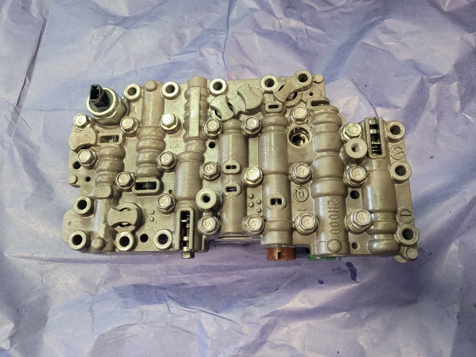 2019-2023 Kia Forte & Soul 2.0L CVT Transmission Valve Body OEM - 2H0000548 image 2