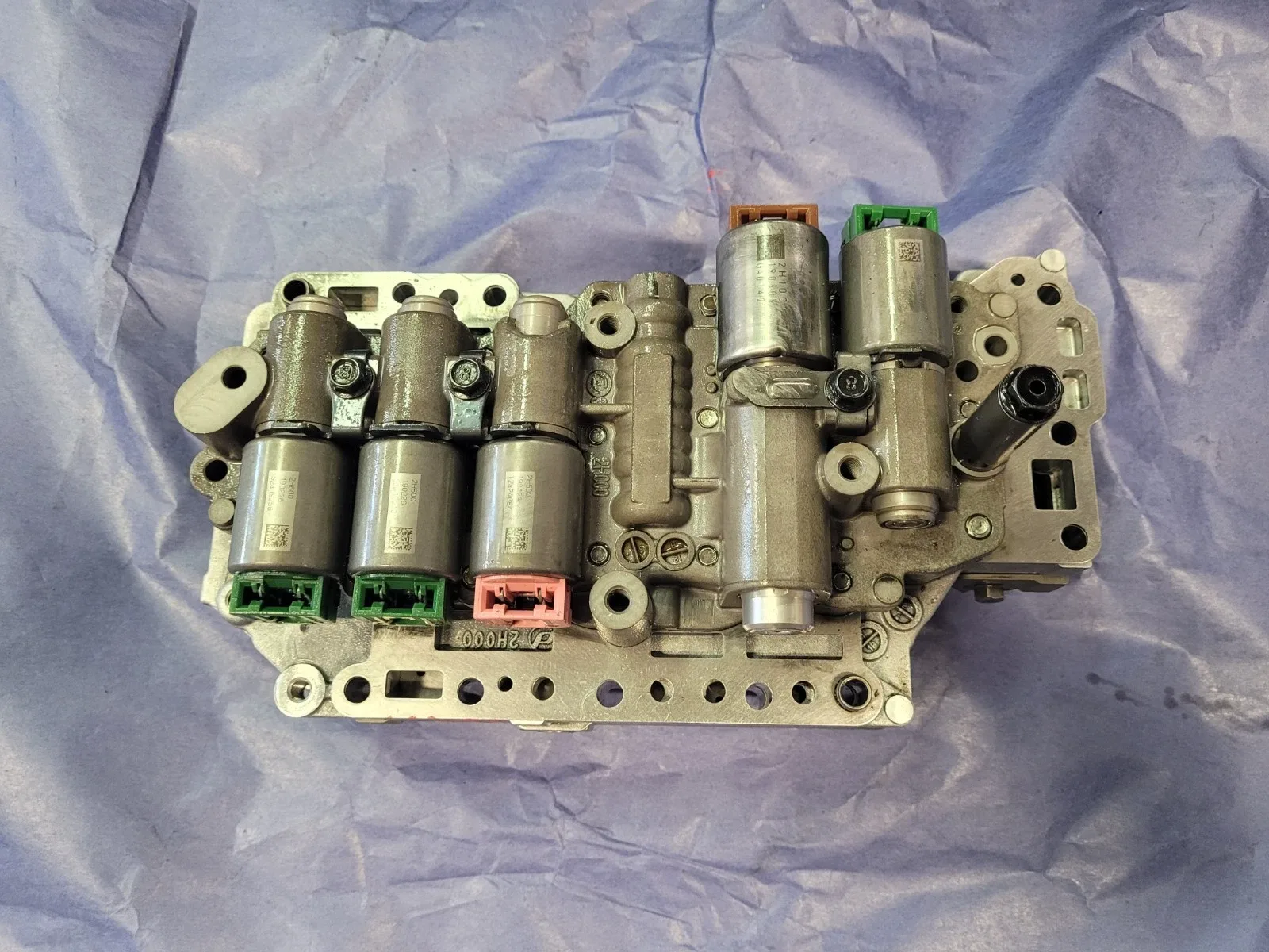2019-2023 Kia Forte & Soul 2.0L CVT Transmission Valve Body OEM - 2H0000548 image 4