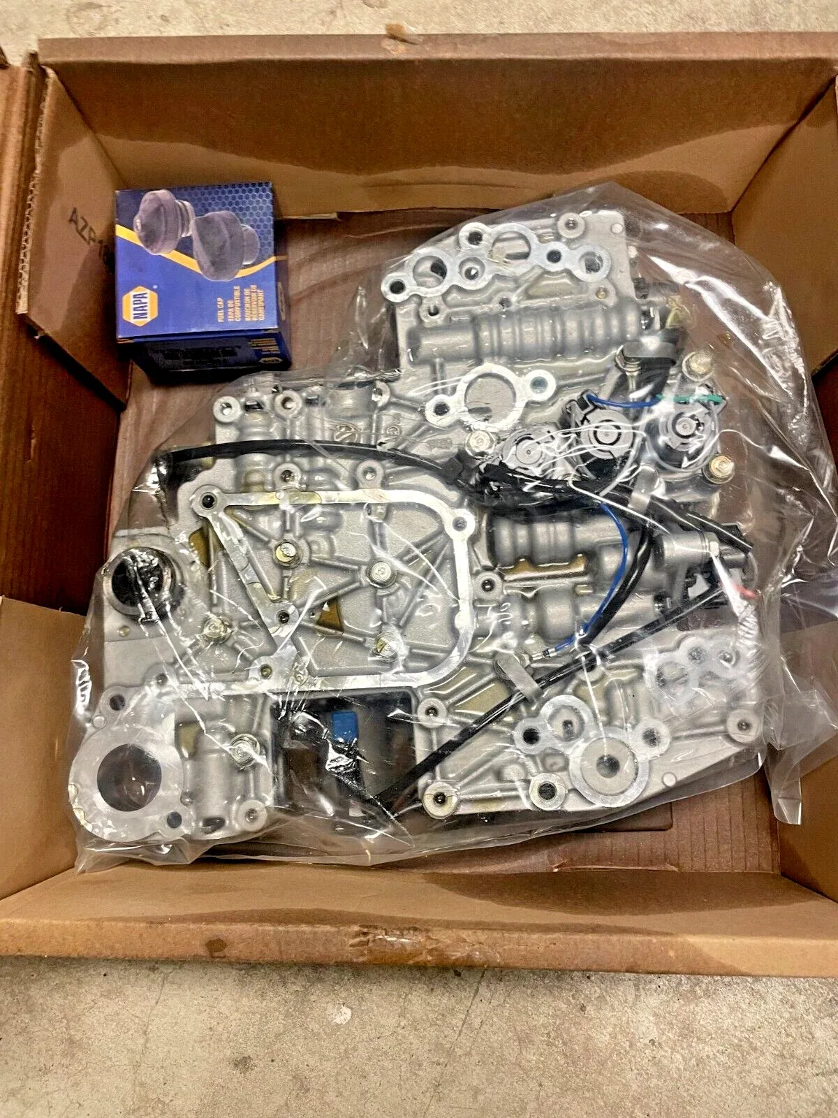 2010 SUBARU OUTBACK 2.5 L , REMANUFACTURED VALVE BODY CVT TRANSMISSION - (NOTES)
