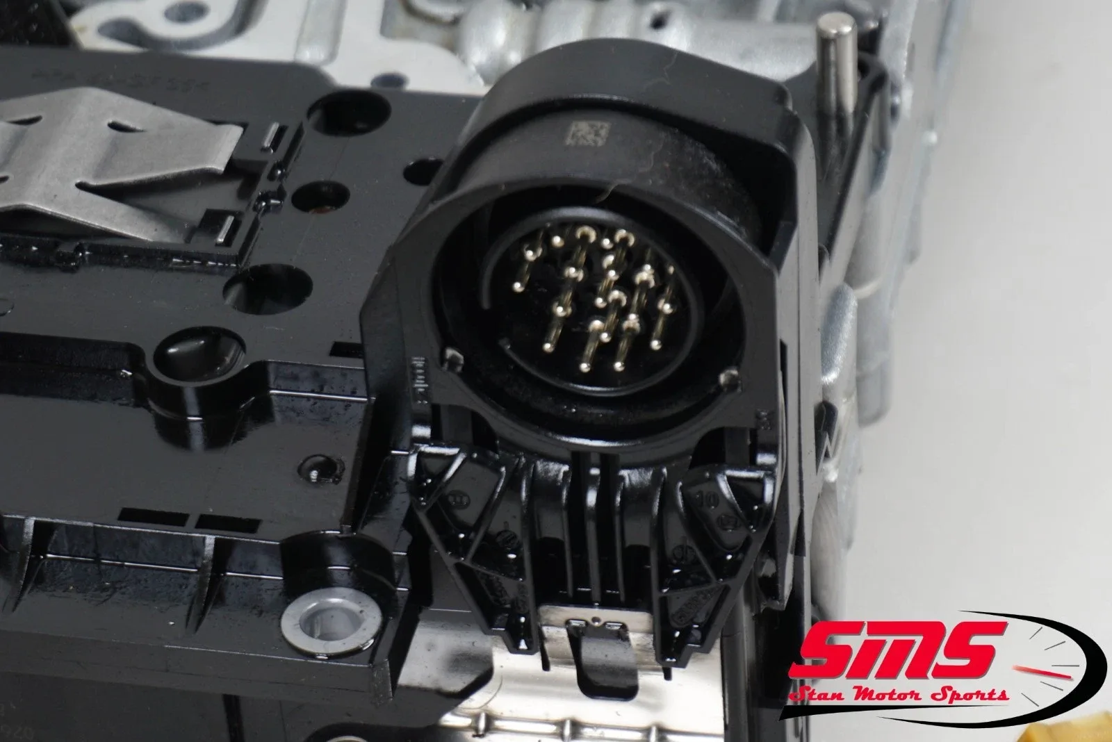 2014-2024 Maserati Quattroporte / Levante / Jaguar XJ 8HP Valve Body TCU 673004343 image 4