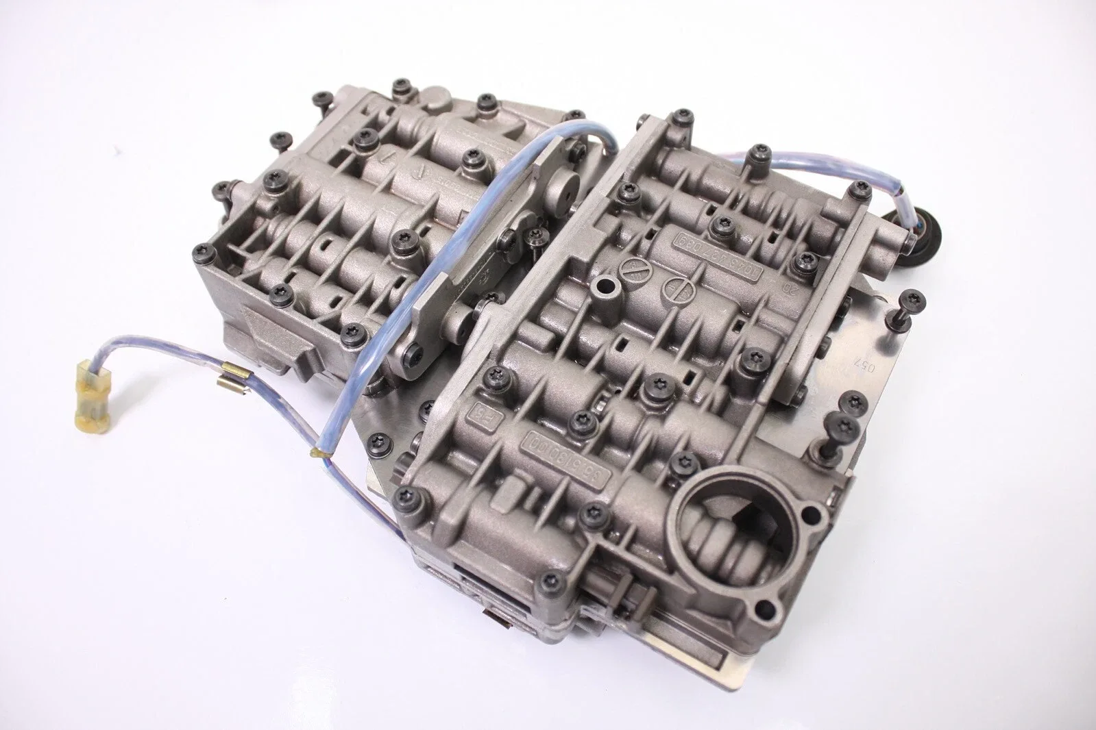 Porsche 964 Carrera 2 Tiptronic 1992-1994 OEM Transmission Valve Body A50.02/03 image 3