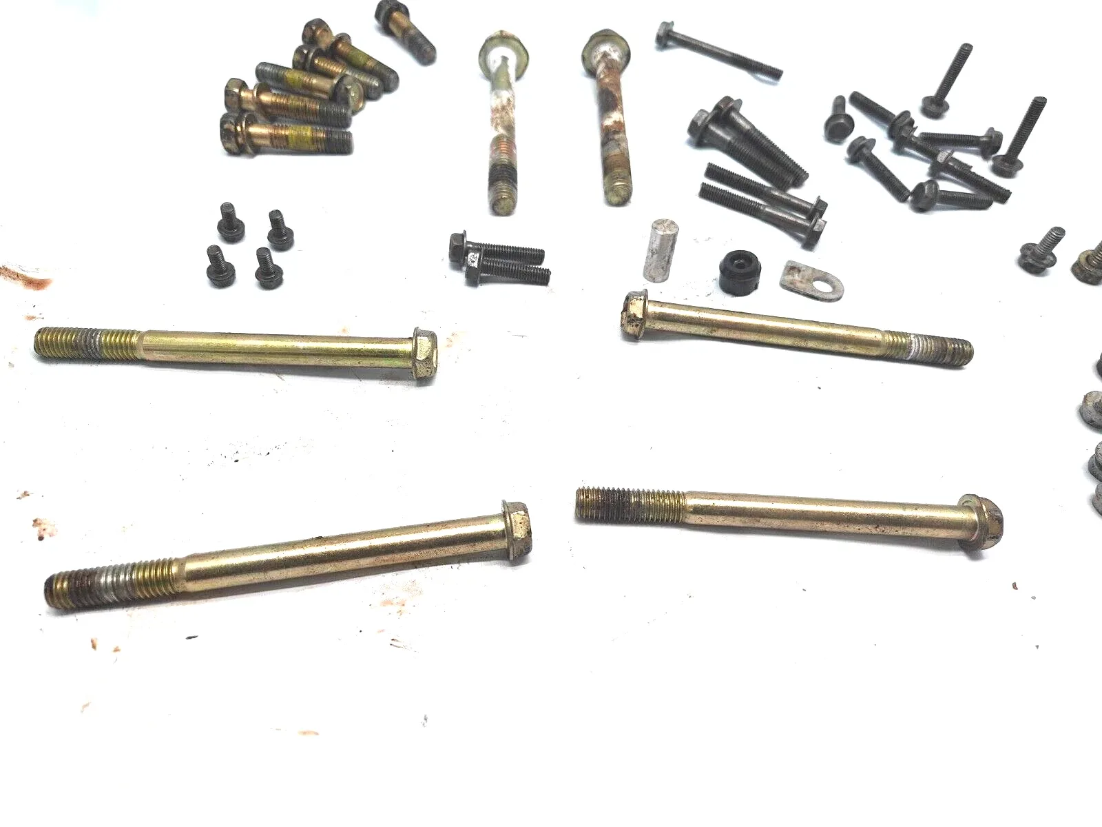 . For Toyota 03-71LE Transmission Case & Valve Body Bolts Kit USED image 3
