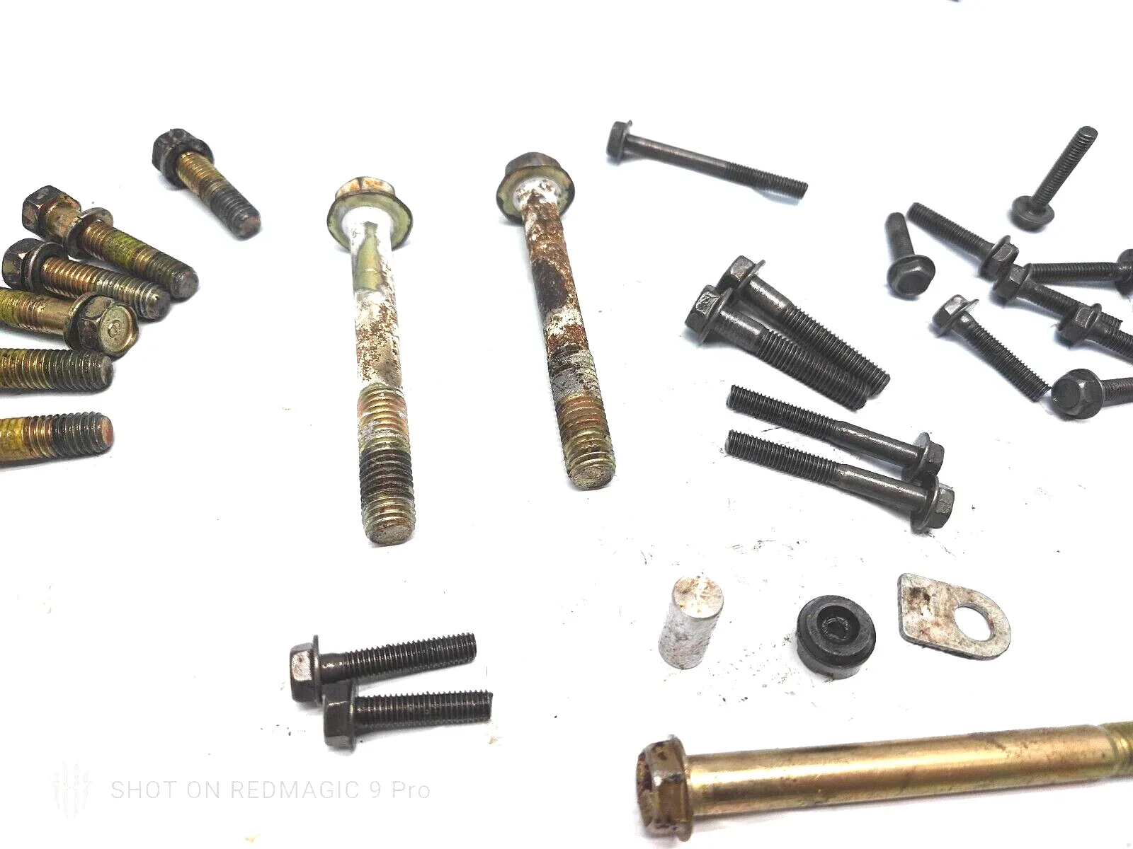 . For Toyota 03-71LE Transmission Case & Valve Body Bolts Kit USED image 4