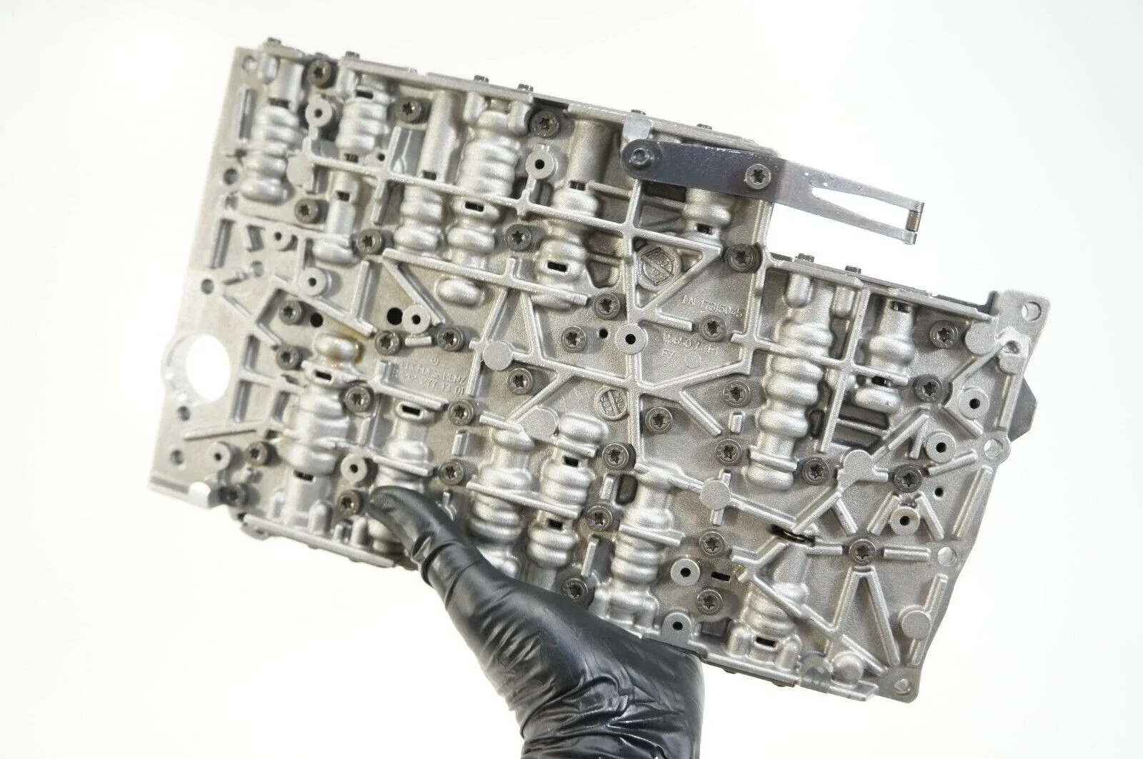 2010-2014 Mercedes 7G-Tronic Transmission Valve Body TCM — A2122771301 / 2122700106 image 2