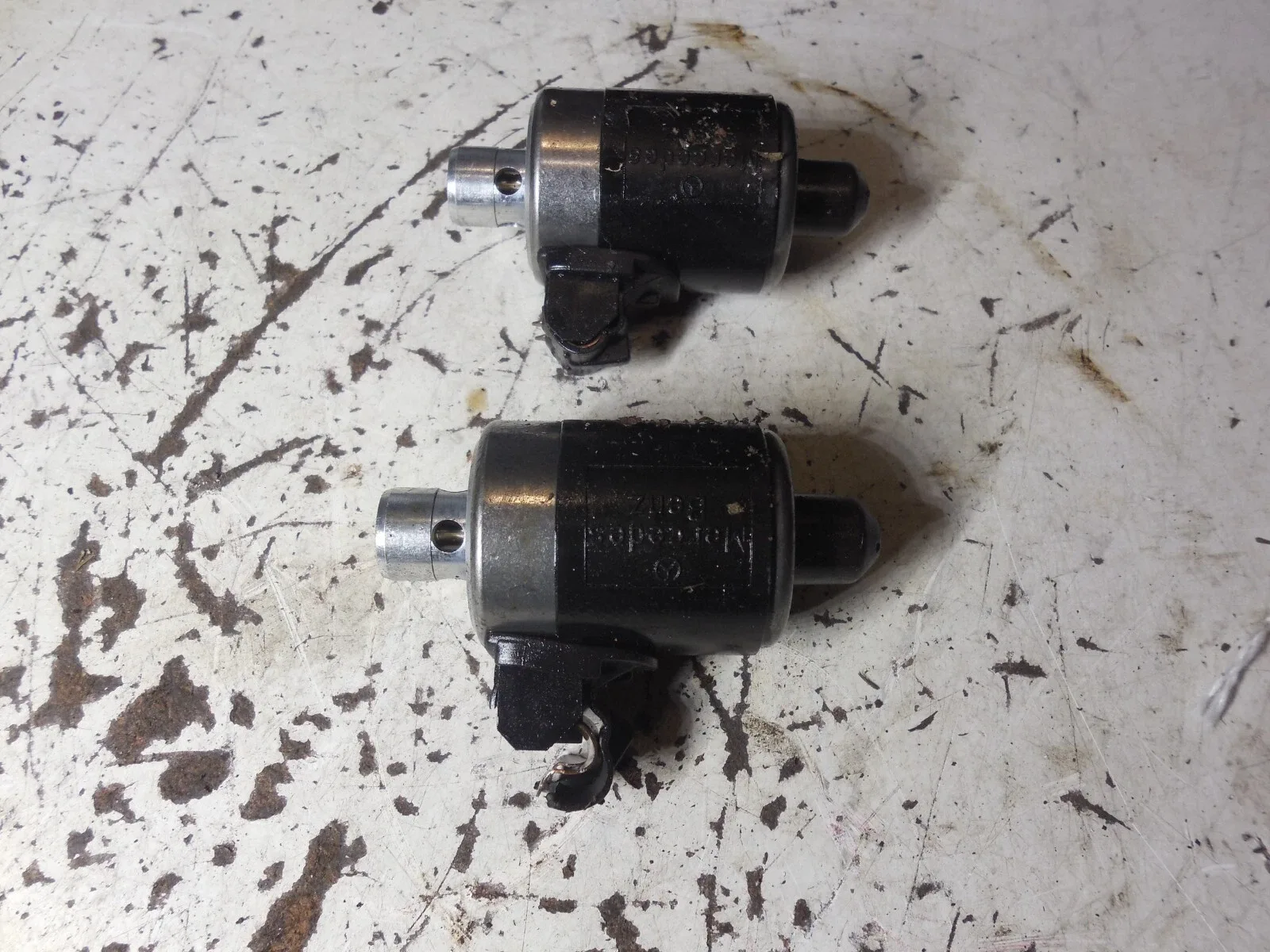 MERCEDES BENZ 722.6 transmission solenoid valve pair 2402710082 image 2