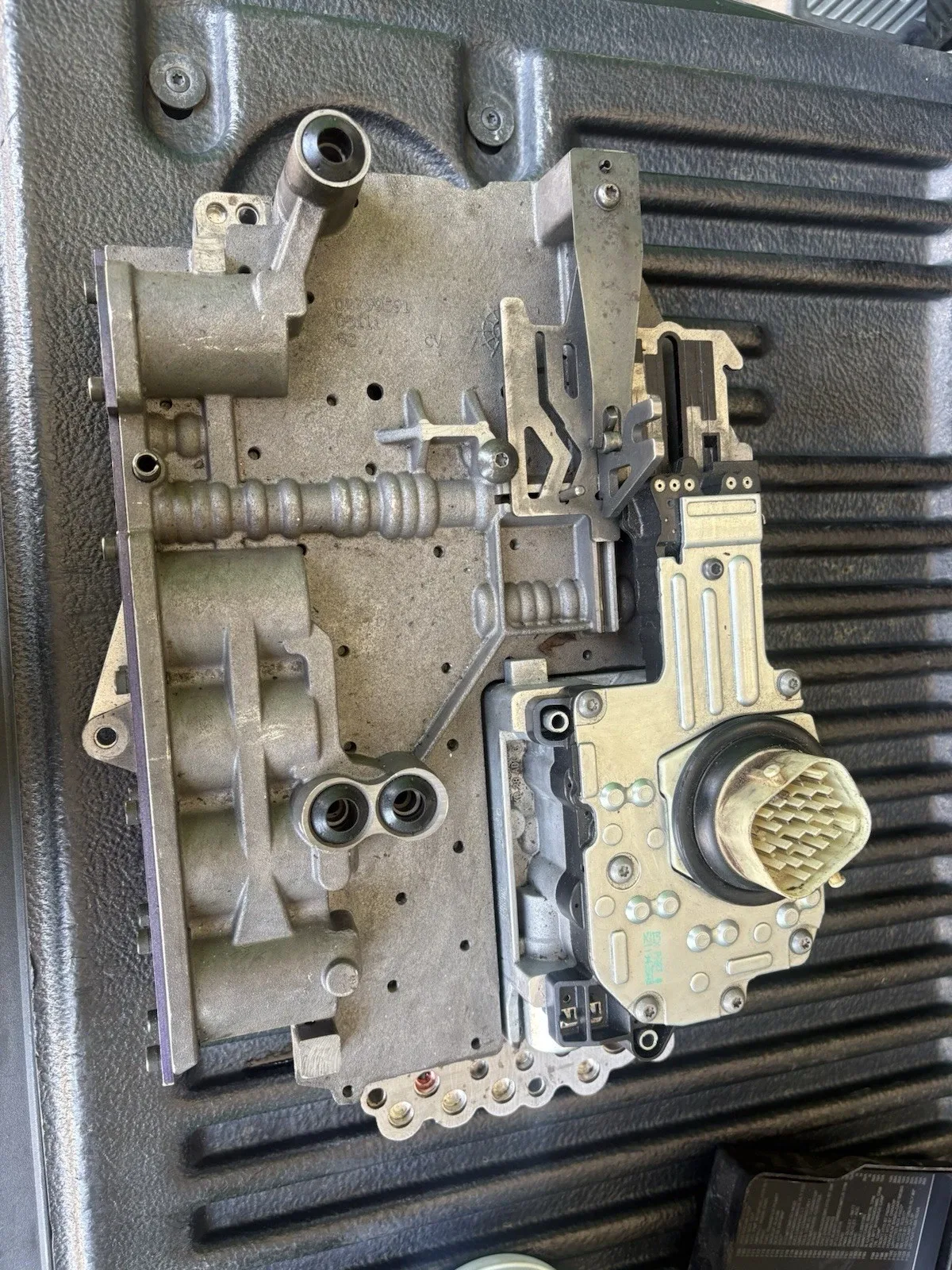 2016 Ram Valve Body Ram Valve Body With Solenoid Pack image 3