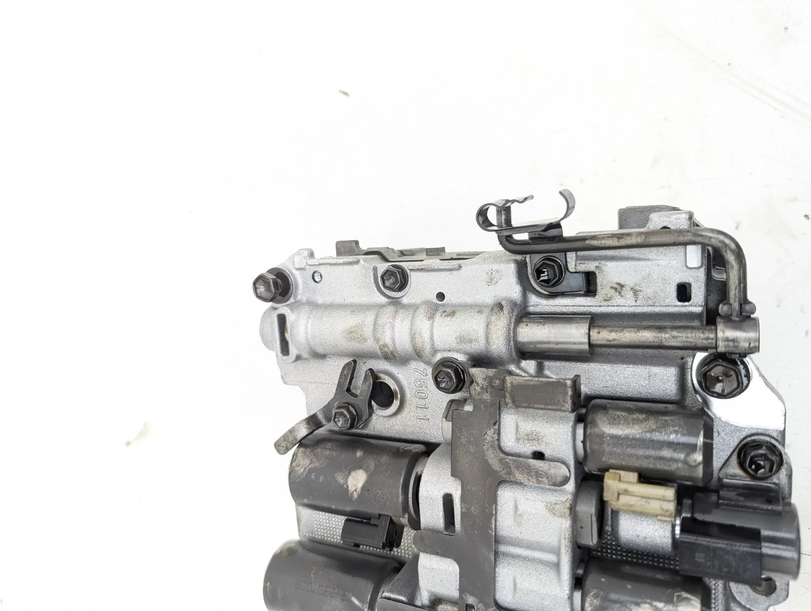 2014-2015 Chevrolet Cruze 2.0L Diesel Transmission Valve Body OEM image 3