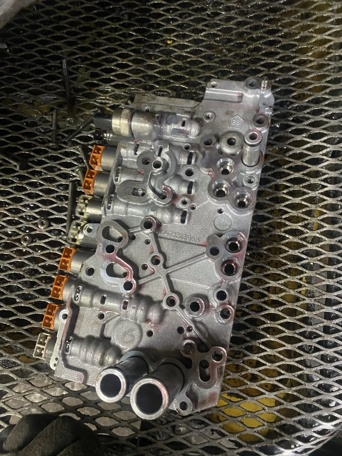 2018 Jeep 3.2 Transmission Valve Body ML5E4 image 2