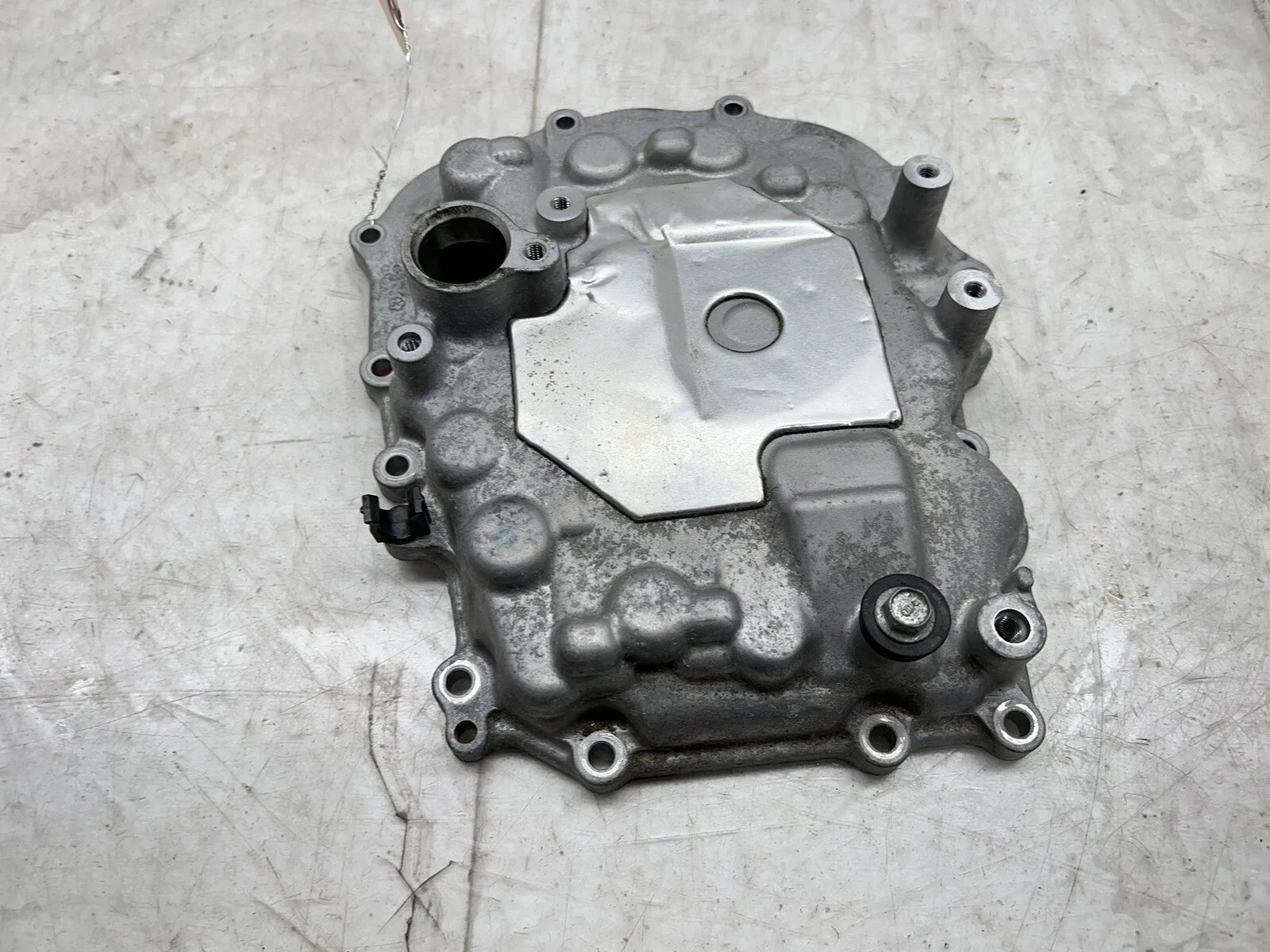 2015-2019 Subaru Outback CVT Transmission Valve Body Cover image 3