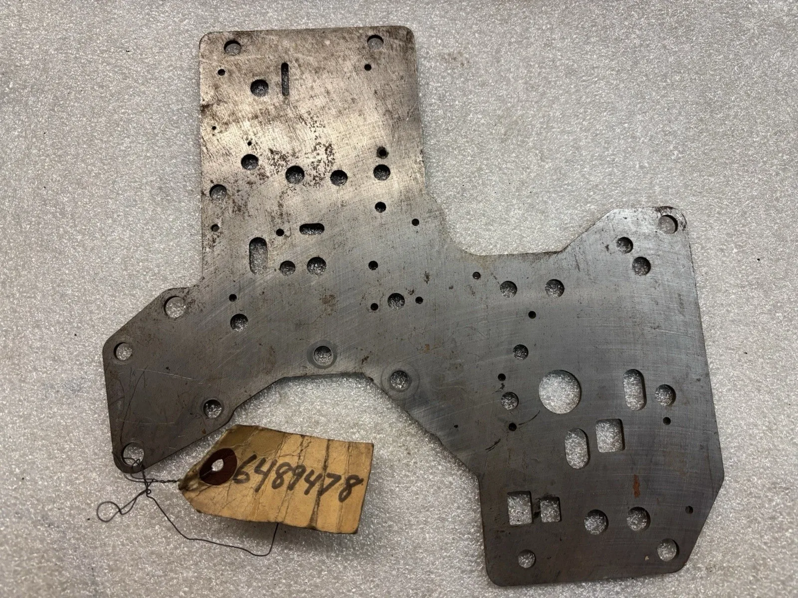 1956 Packard Ultramatic Transmission Valve Body Separator - 6489478 image 3