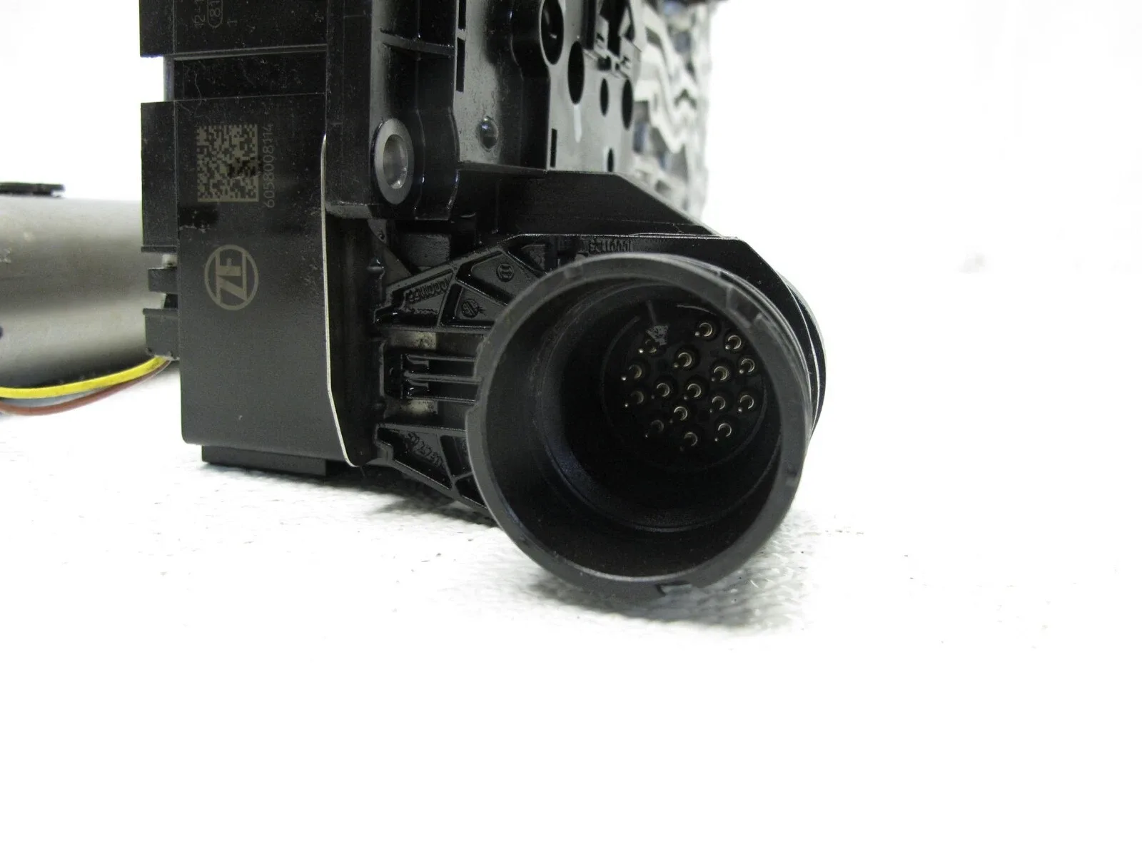 13 BMW F10 535i 3.0 xDRIVE AUTOMATIC MECHATRONIC TRANSMISSION VALVE BODY OEM 102 image 3