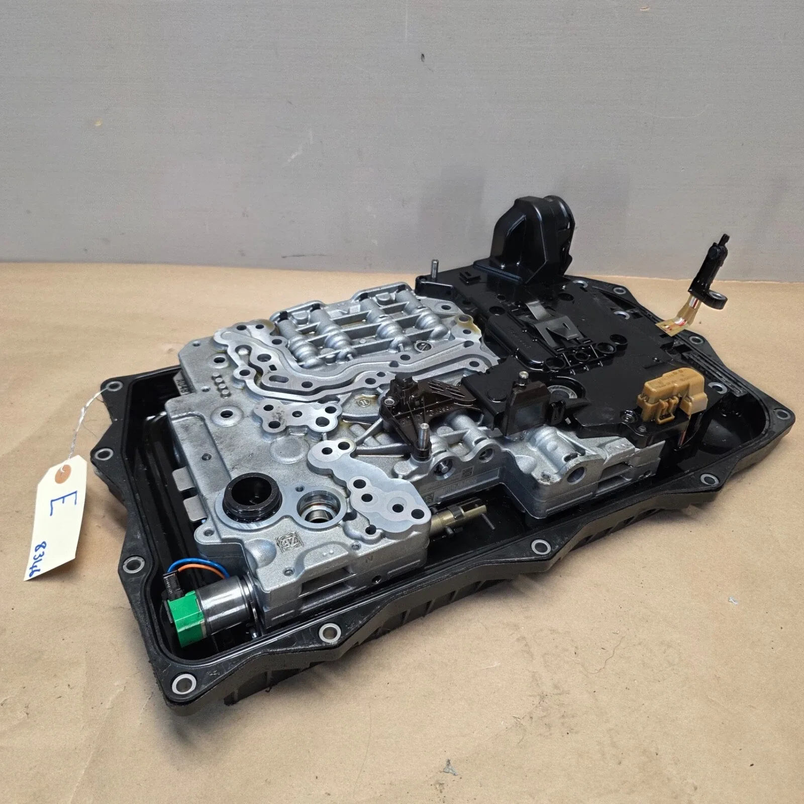 2011-2012 BMW 750Li F04 Transmission Valve Body Mechatronics GA8HP70H image 3