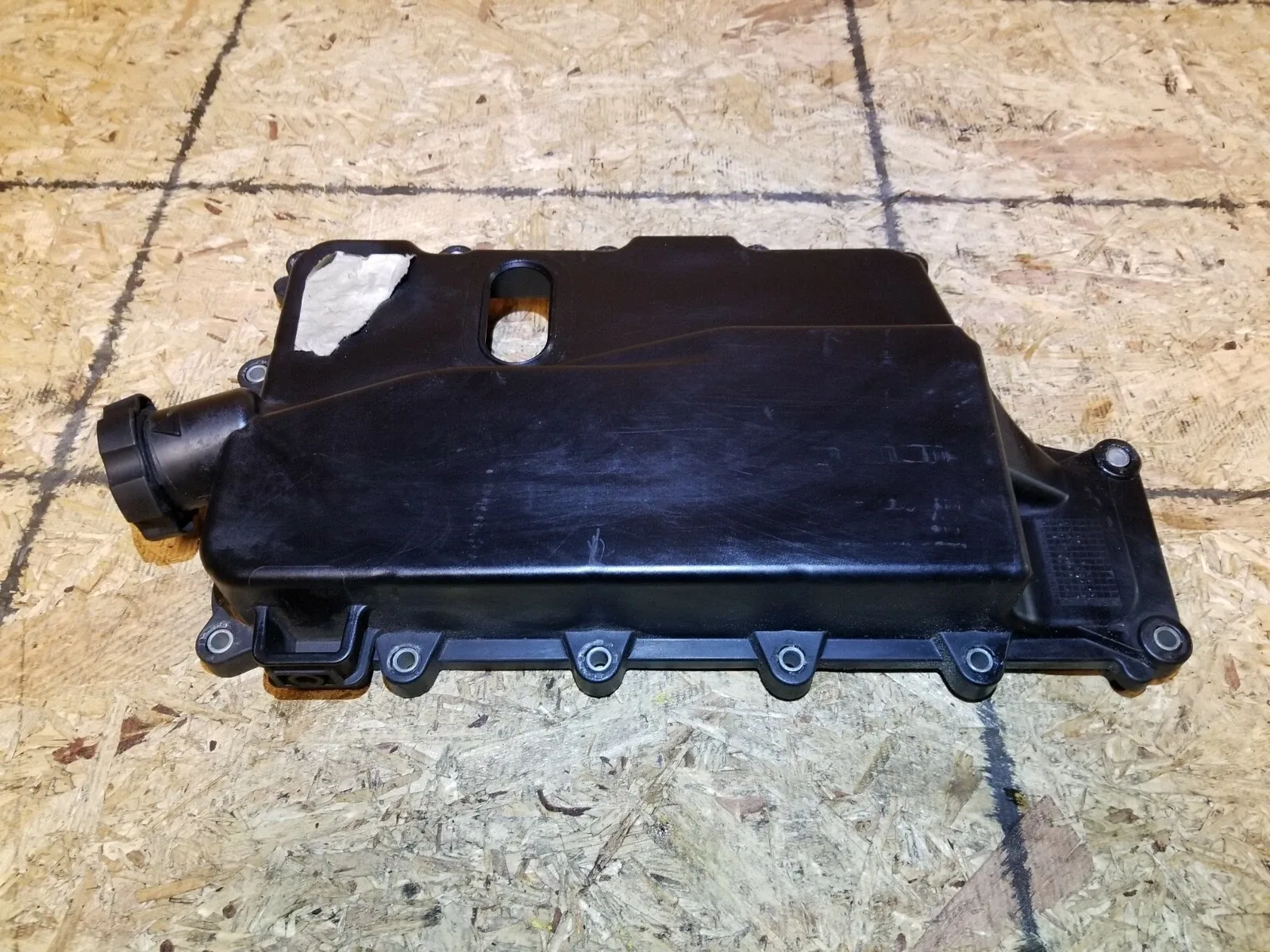 2010-2012 Lincoln MKT 3.5L Automatic Transmission Valve Body Cover