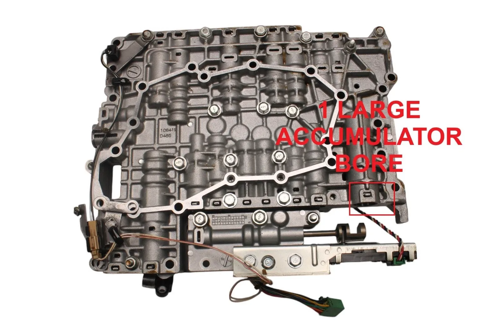 173740BAB - RE5R05A, VALVE BODY, 2ND DESIGN TCM, 1 BORE, 2 CIRCLES, CAST: MCA image 4