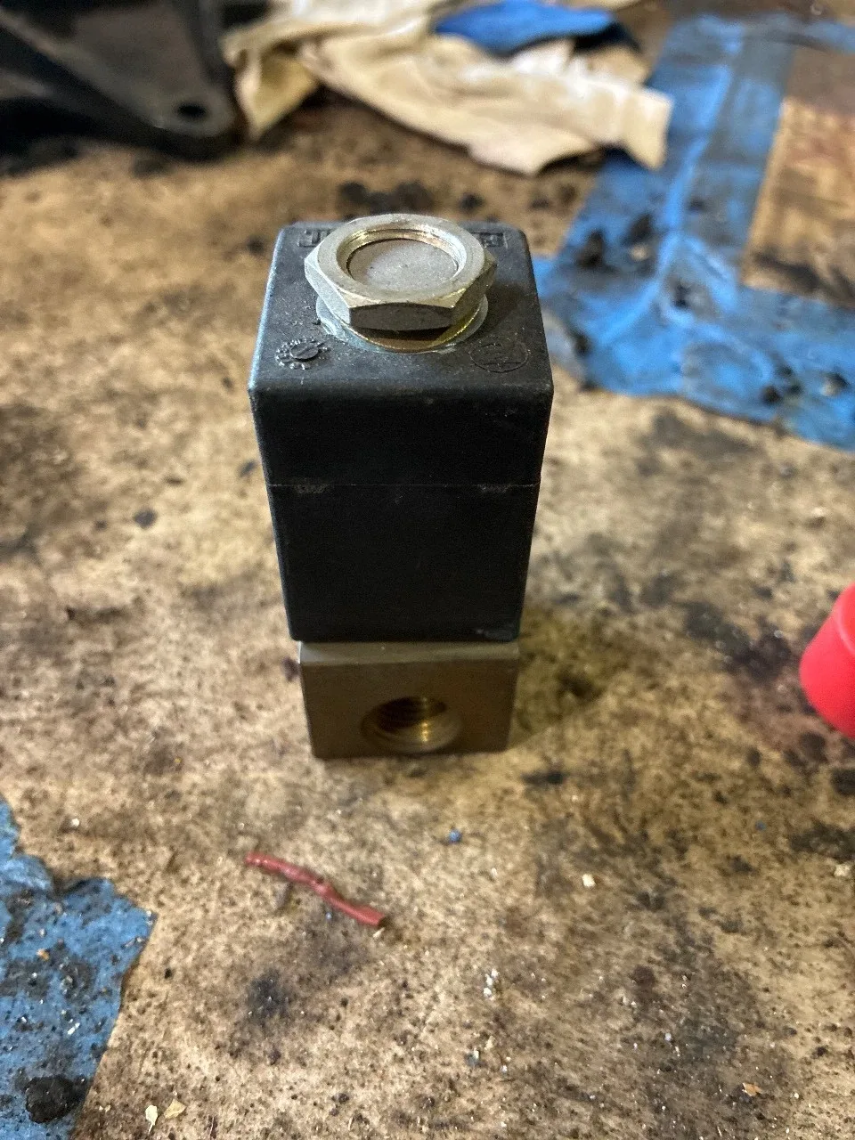 Flo Control 609500/671 24VDC Solenoid Valve — Brass Body 02C140.BB0 image 3