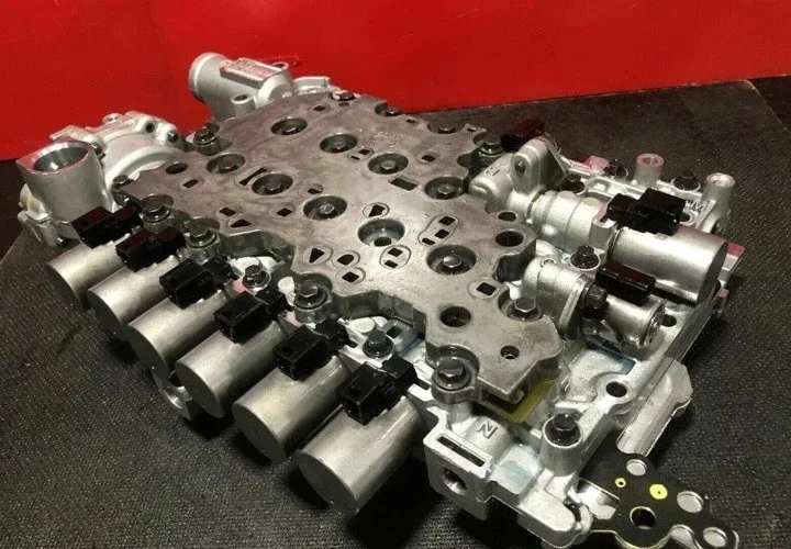 GM 8L90 Valve Body 334740BA image 3