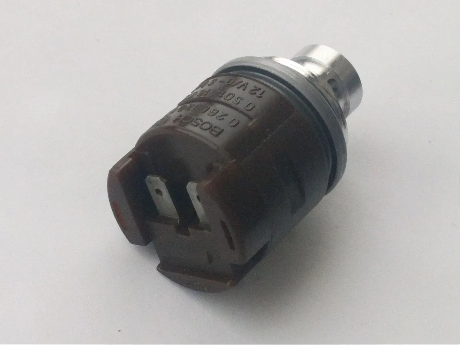 Bosch Valve Body Solenoid 0260120031 (OE 0750132122) for Audi / BMW / Volkswagen
