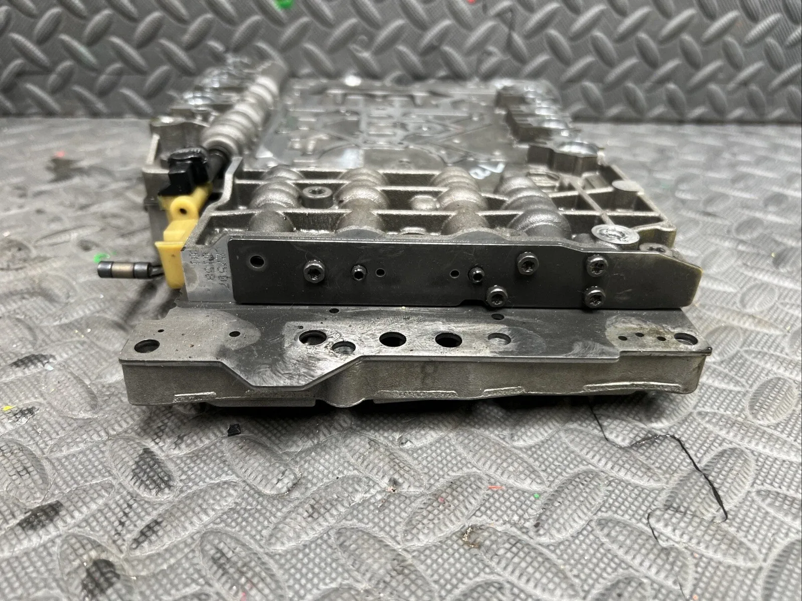 Mercedes R230 SL500 GL450 7G-Tronic 722.9 Transmission Valve Body 2202770301 image 4